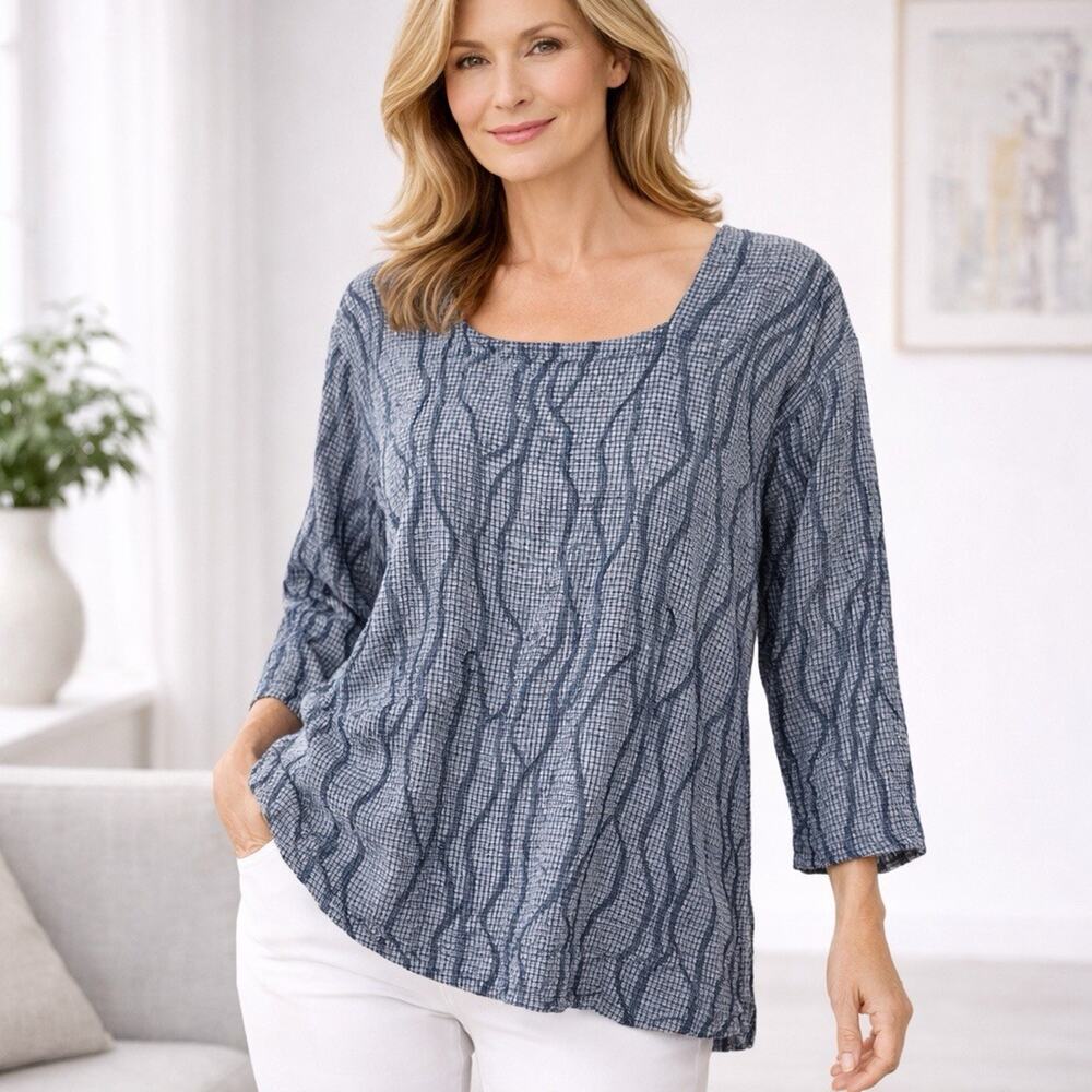 cut loose Top Large Blue Embroidered Crinkle Long Sleeve Boxy Lagenlook